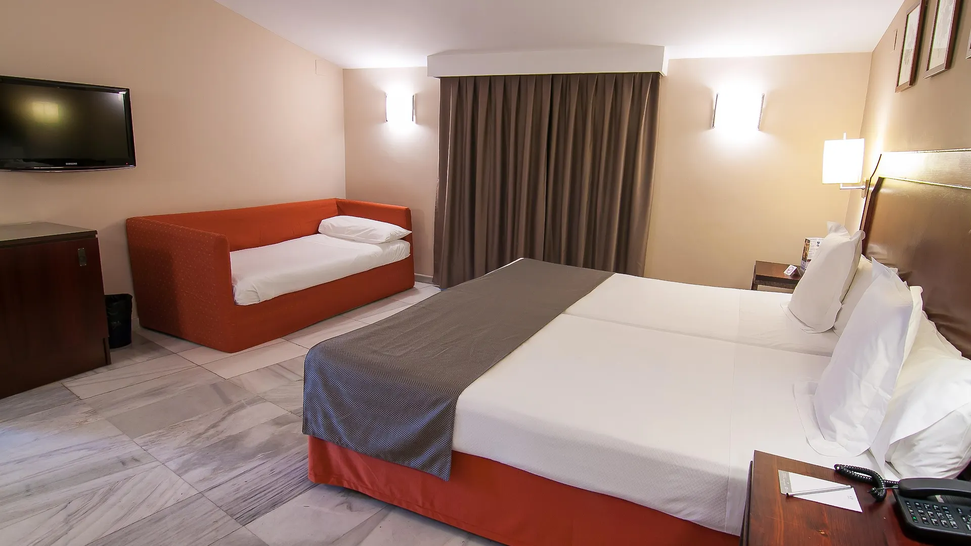 Hotel San Gil Seville